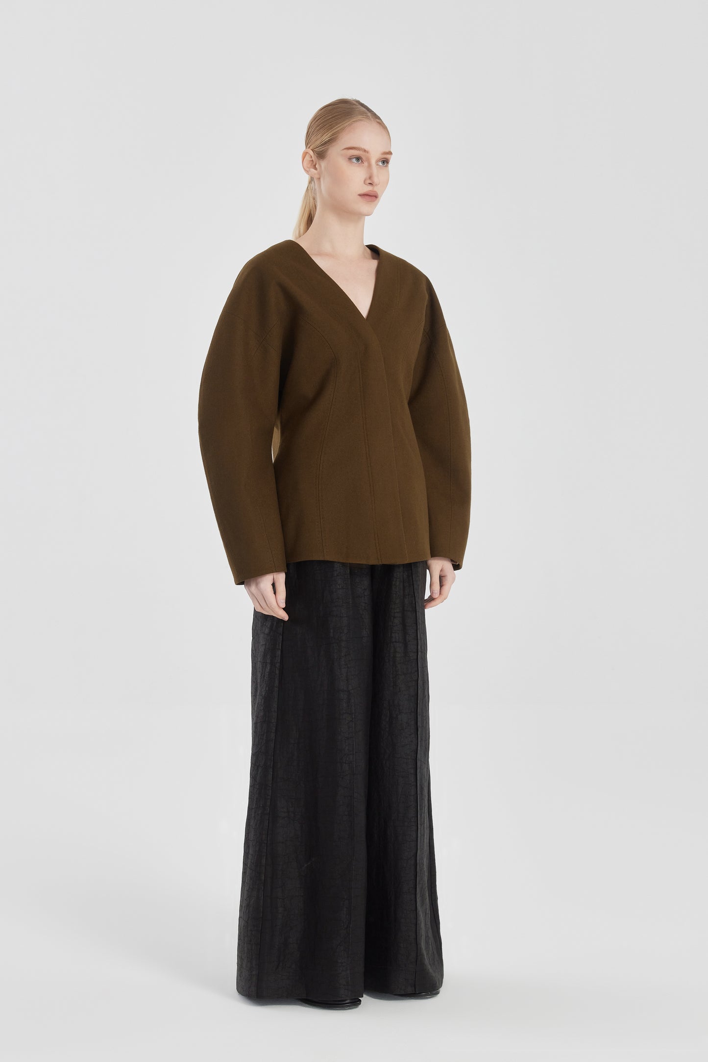 Round Shoulder Jacket