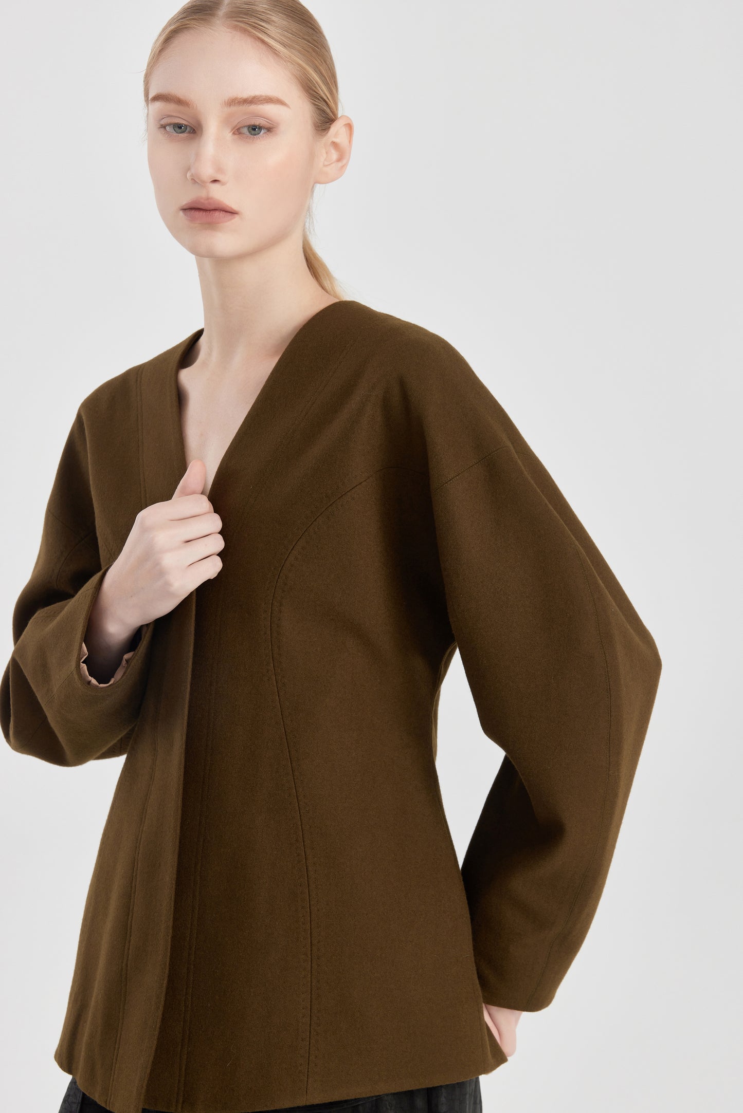 Round Shoulder Jacket