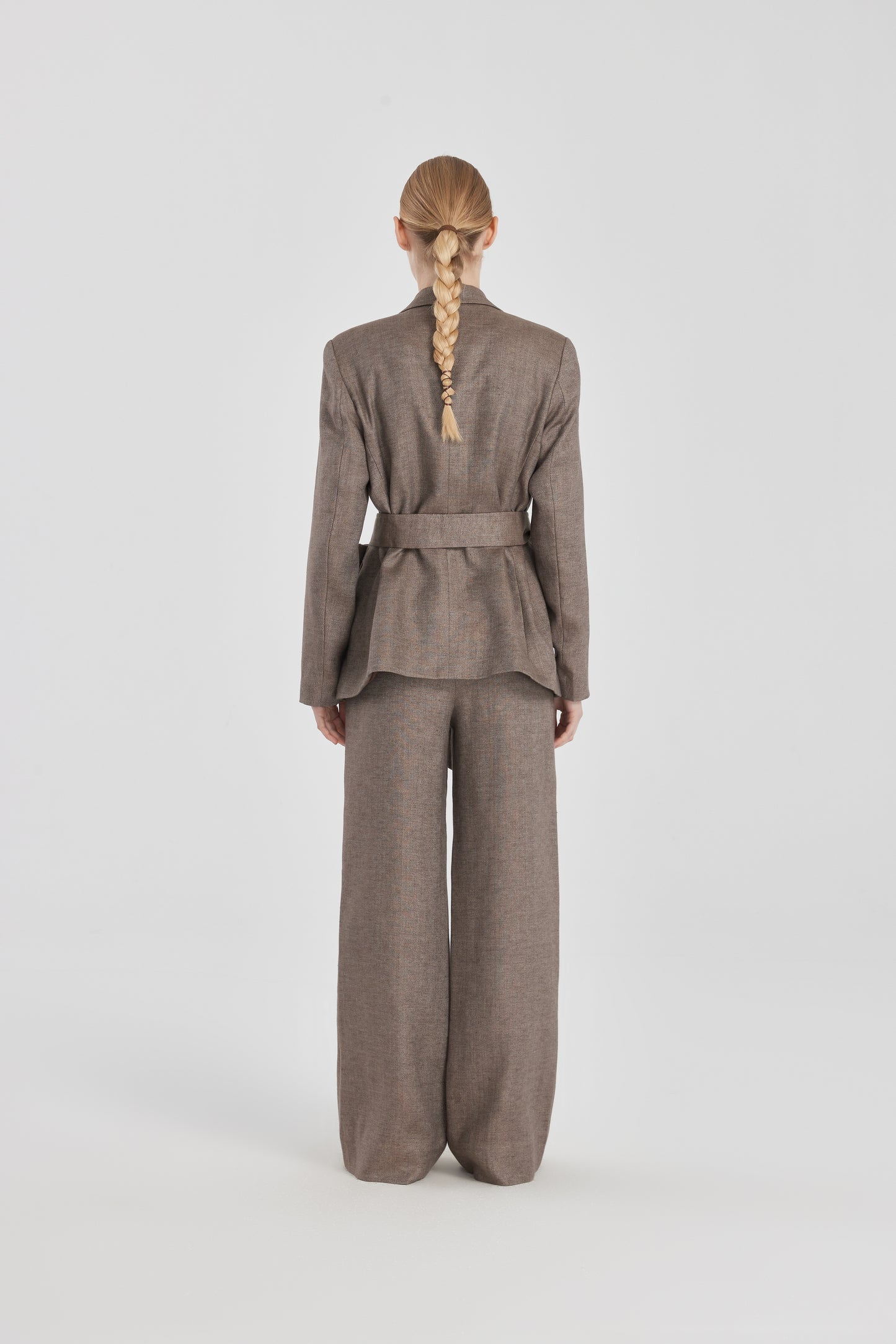 Linen Jacket with Movable Pockets
