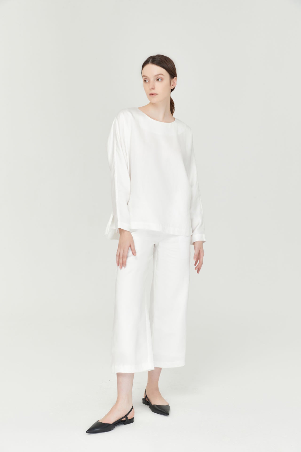 Basic Wide Round Collar Linen Shirt
