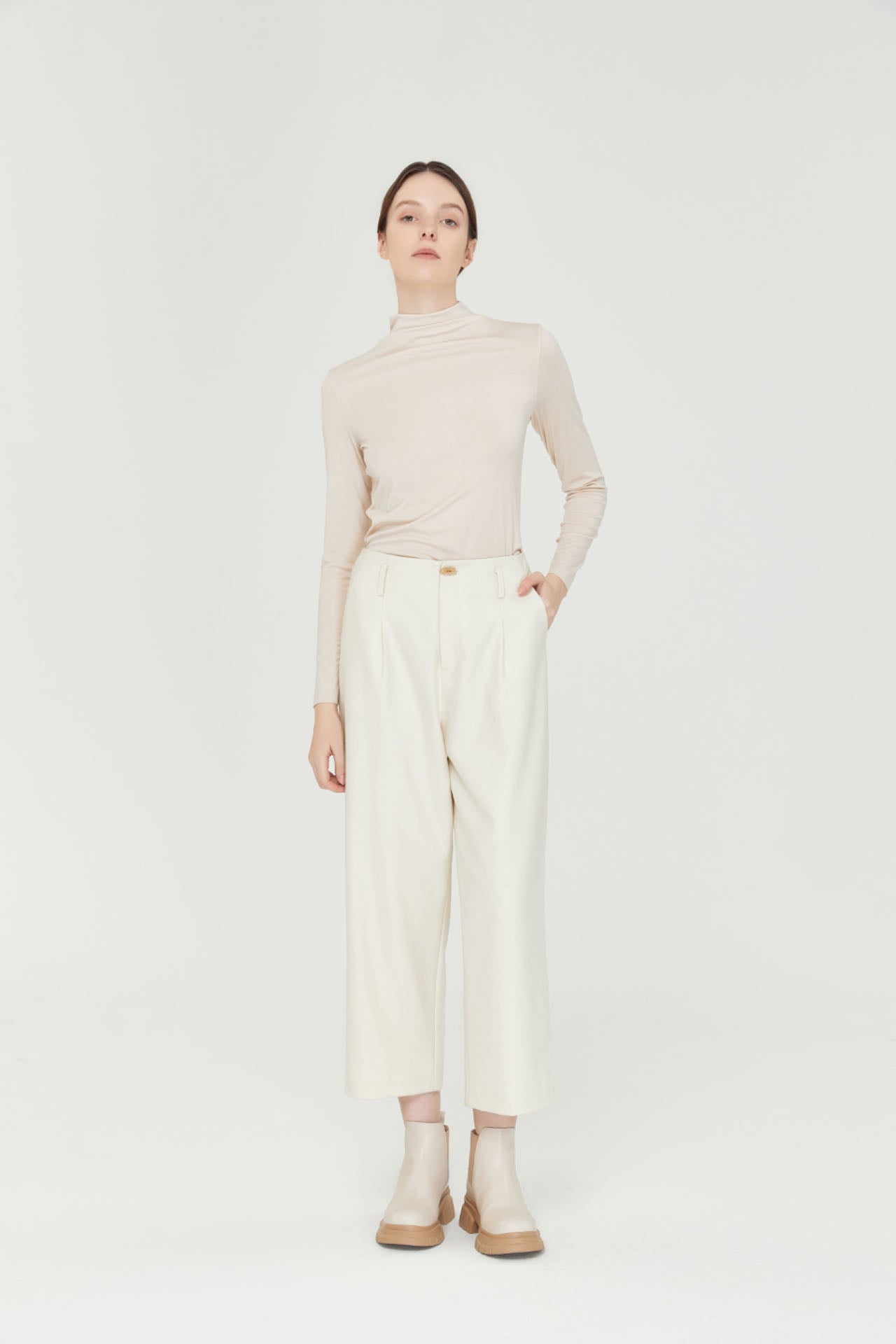 Cropped Wool Trousers