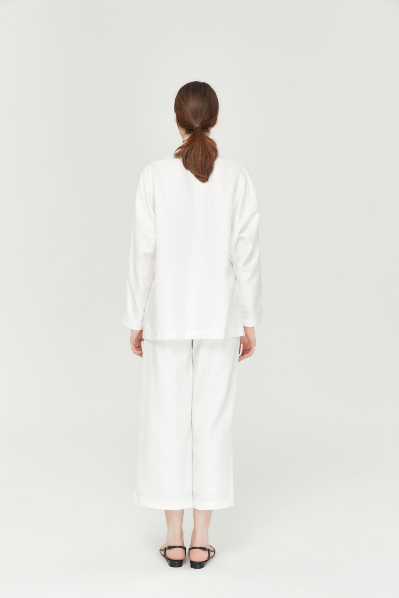 Basic Wide Round Collar Linen Shirt