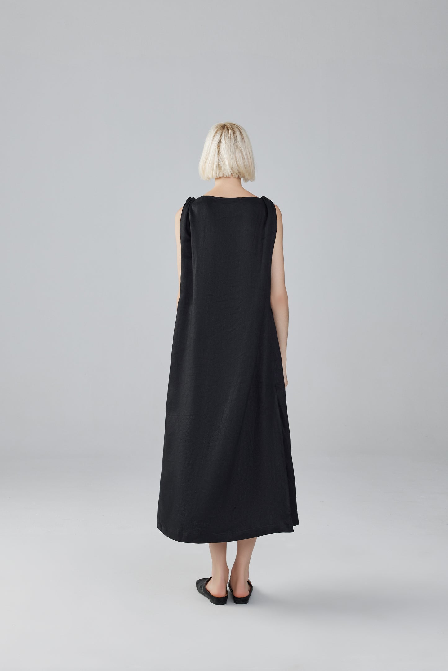 Sleeveless Linen Dress