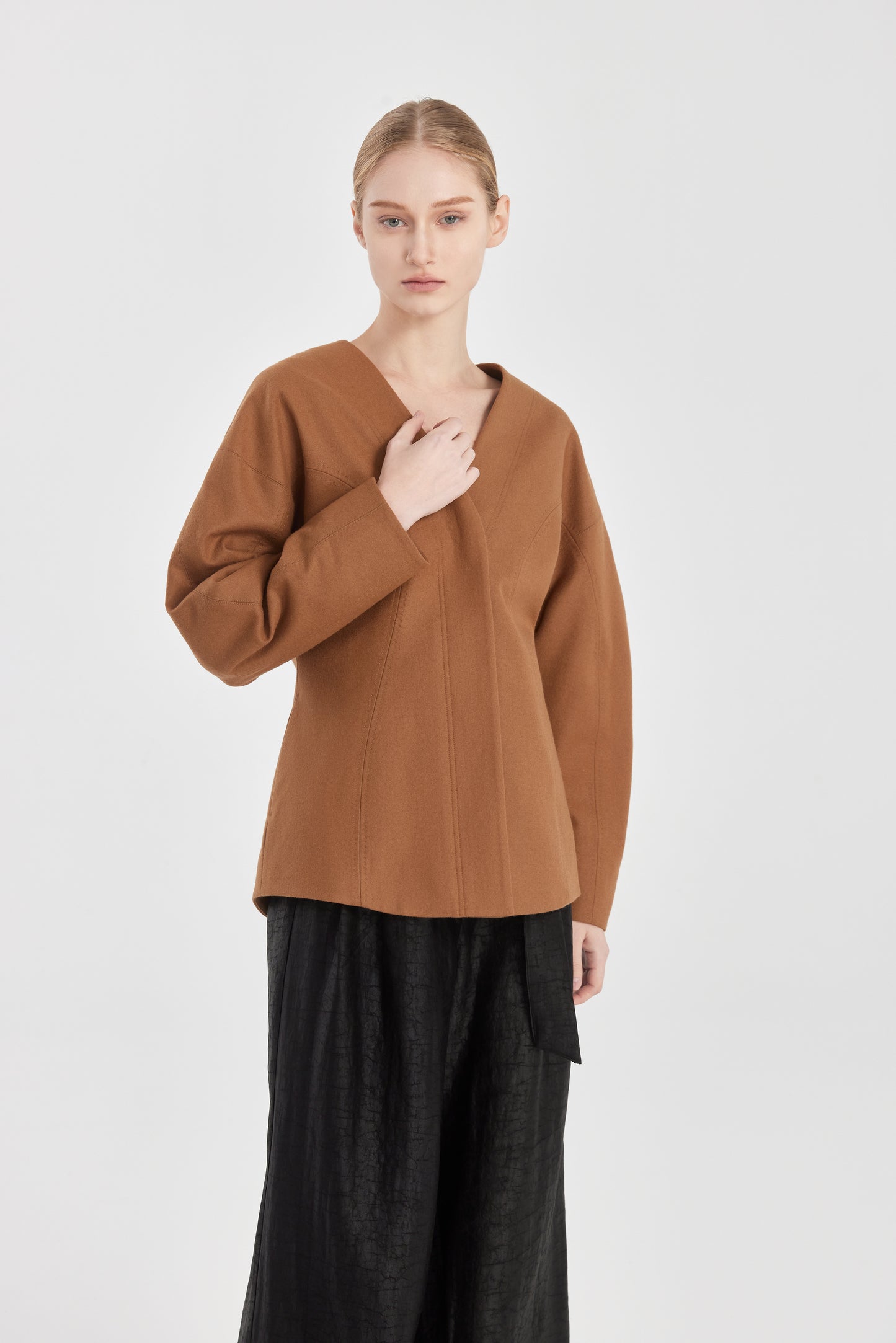 Round Shoulder Jacket