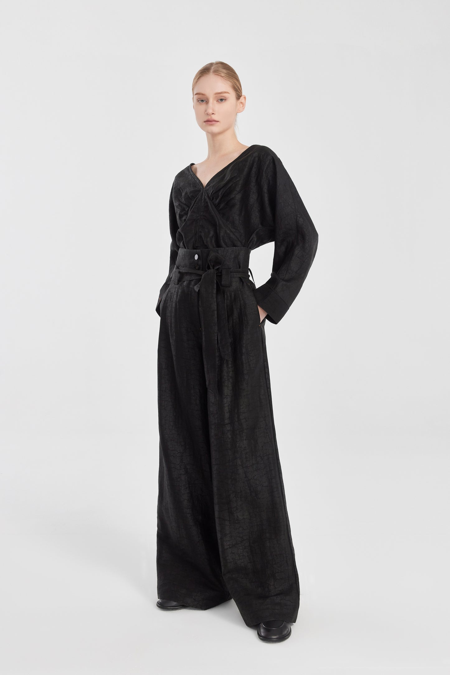 High-Waisted Tea Silk Trousers