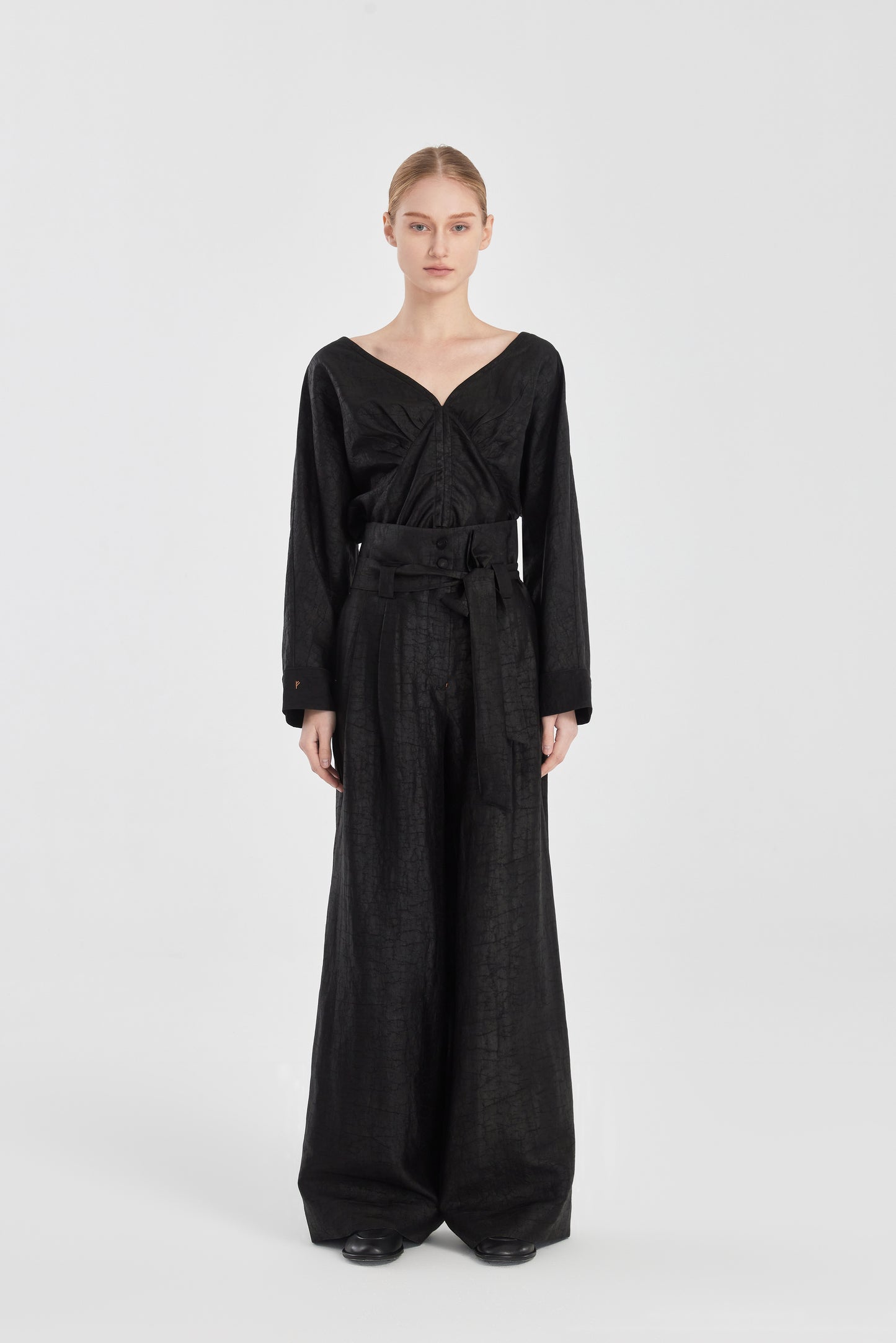 High-Waisted Tea Silk Trousers