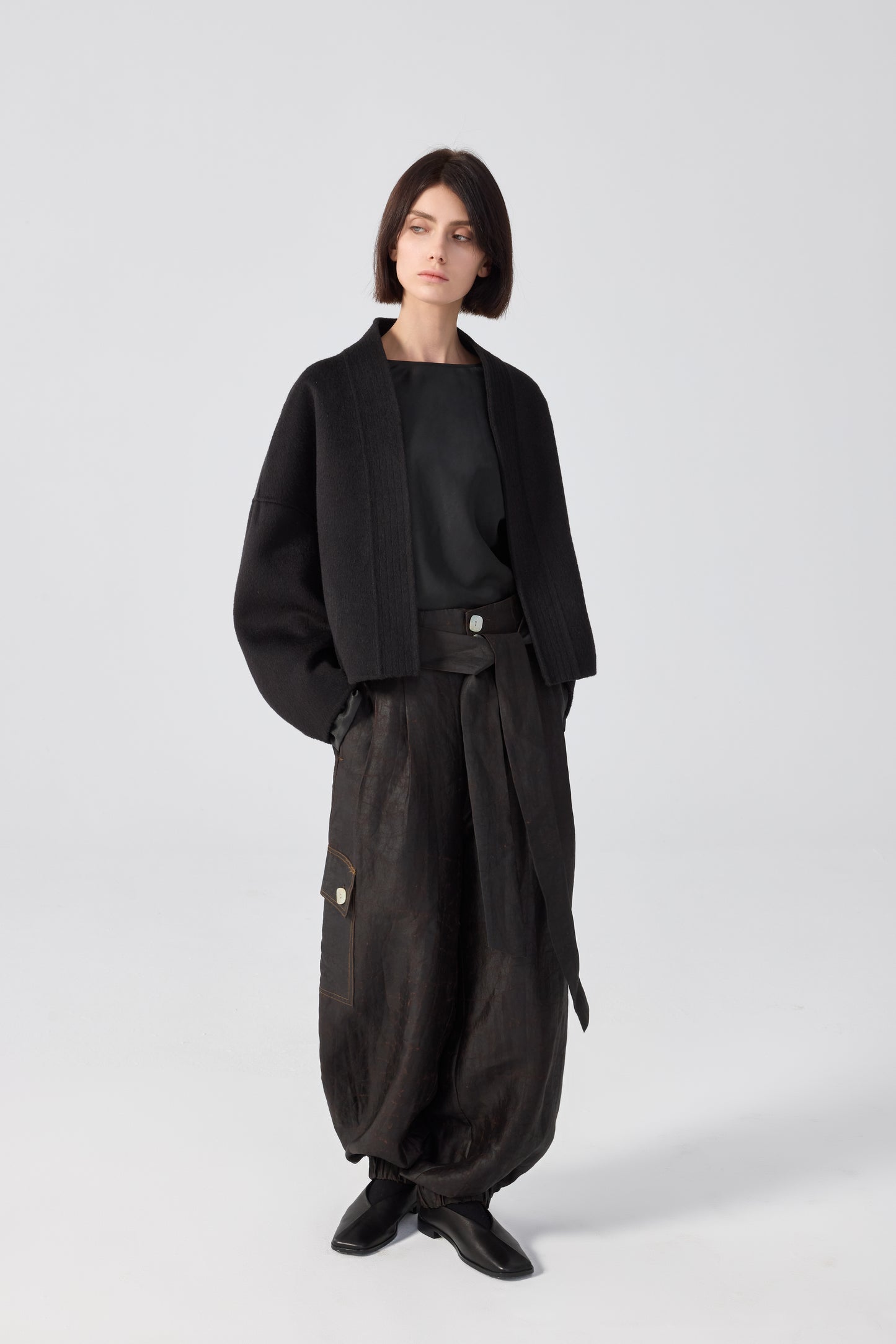 VARA CASHMERE CARDIGAN-BLACK